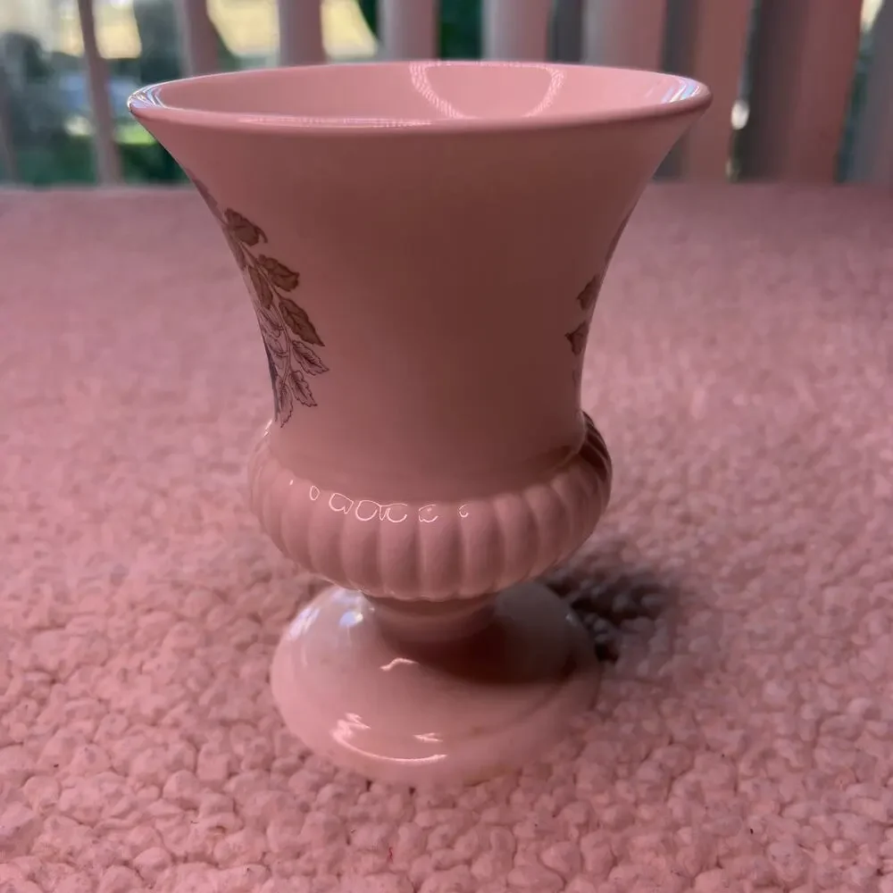 Wedgewood Bone China Clementine Unhandled Vase Incl Box